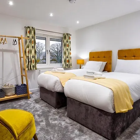 Sleeps 12 With Wifi Willa *