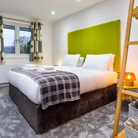 Sleeps 12 With Wifi Willa *
