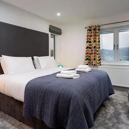 Sleeps 12 With Wifi Ambleside