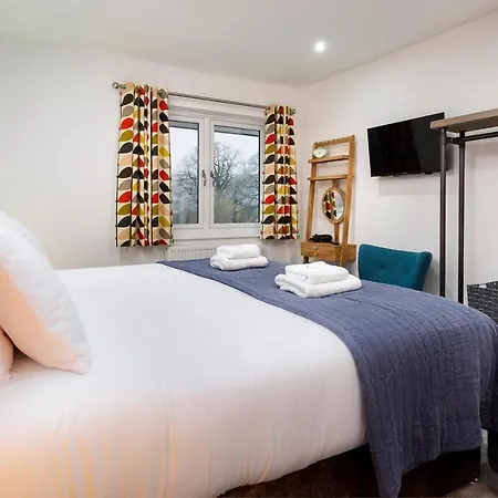 Sleeps 12 With Wifi Willa *